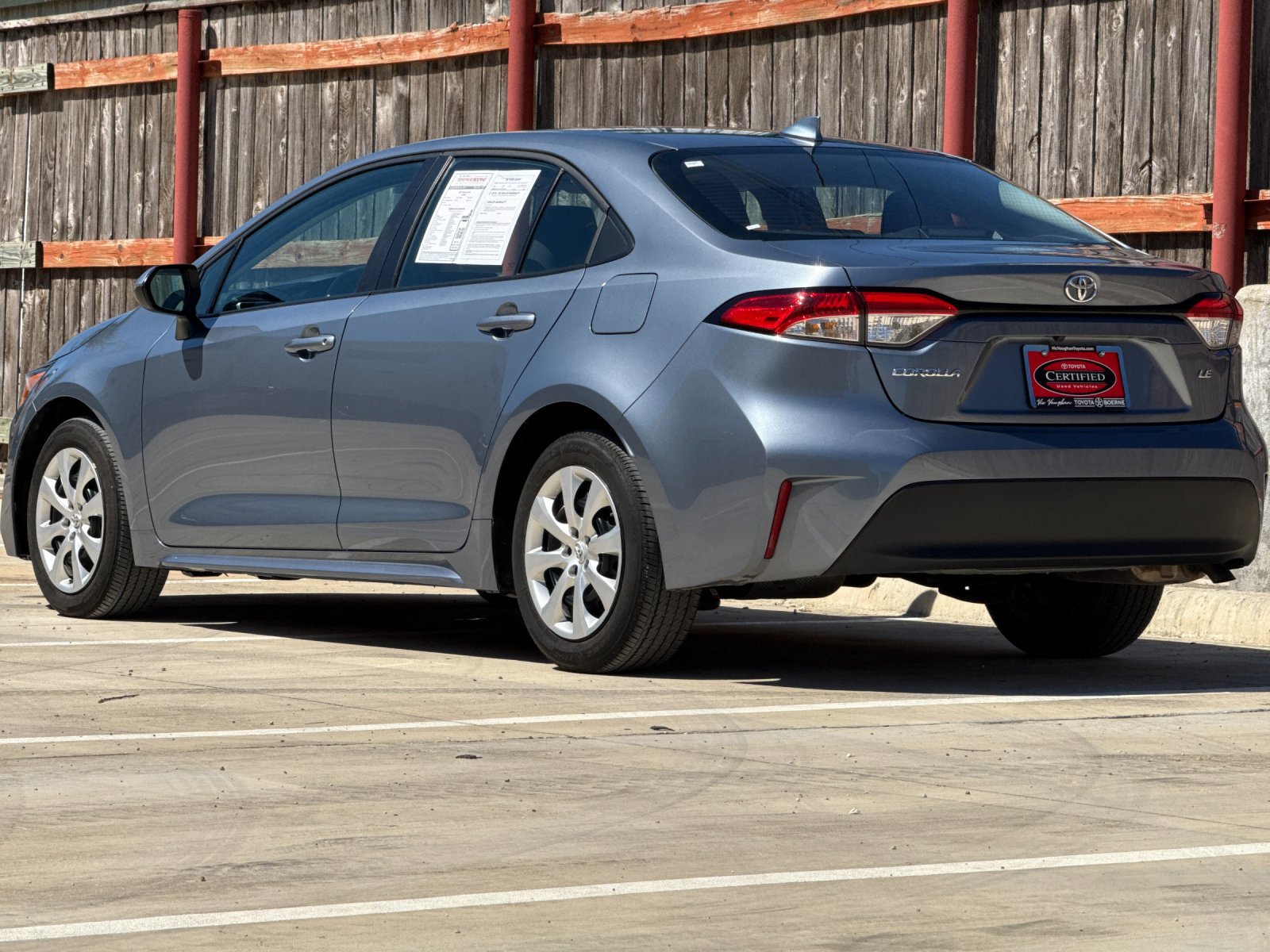Certified 2025 Toyota Corolla LE FWD image 3
