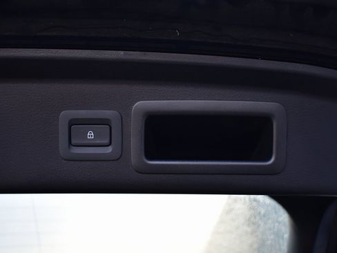 Used 2024 MAZDA CX-30 AWD 2.5 S w/ Select Sport Pkg image 24