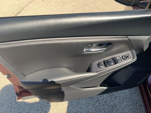 Used 2024 Nissan Sentra SV w/ All-Weather Package image 7