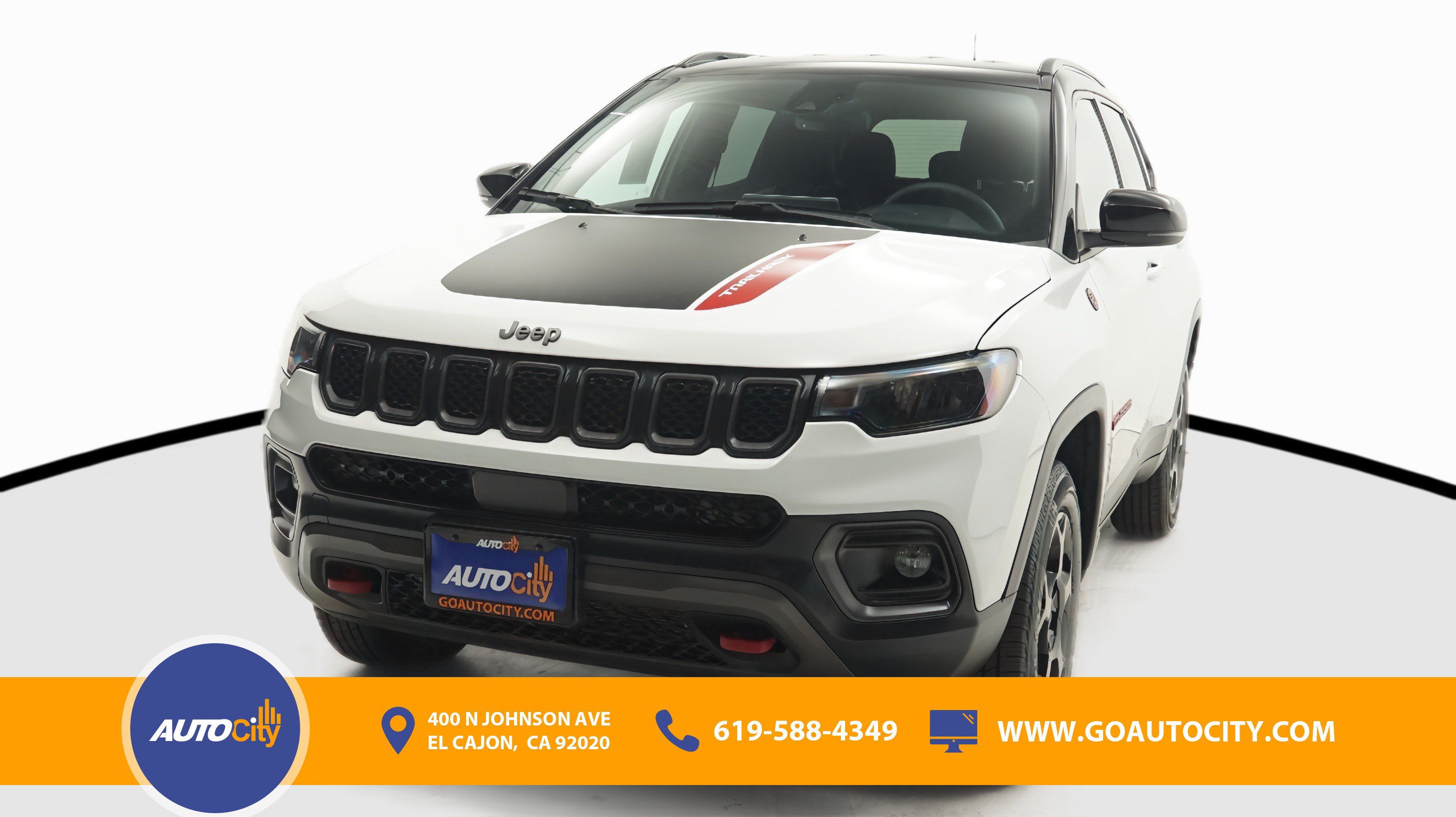 Used 2023 Jeep Compass Trailhawk AWD/4WD image 1