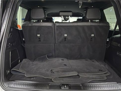 Used 2024 Jeep Wagoneer Series III image 6