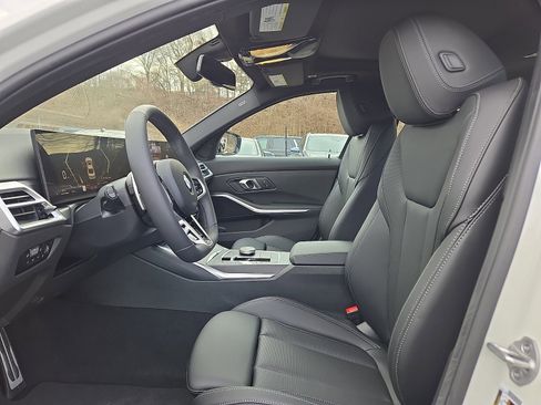 New 2026 BMW 330i xDrive Sedan w/ M Sport Package AWD/4WD image 6