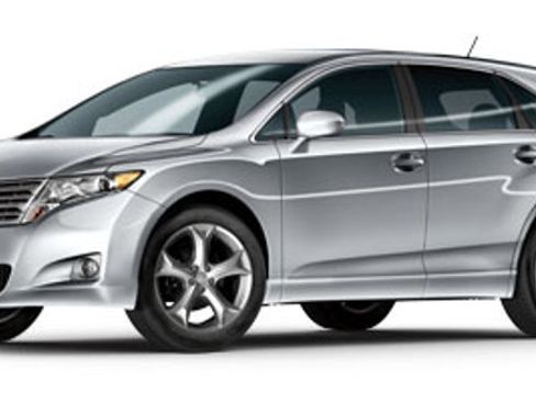 Used 2012 Toyota Venza LE image 1