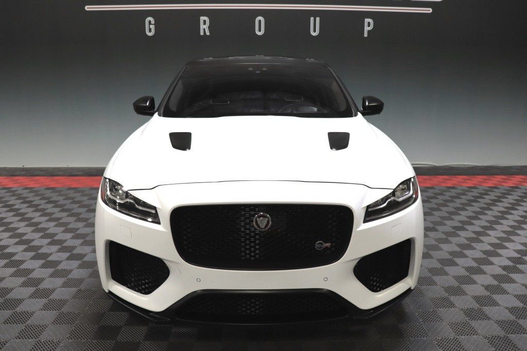 Used 2020 Jaguar F-PACE SVR AWD/4WD image 12