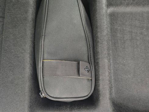 Used 2024 Rivian R1S Adventure AWD/4WD image 34