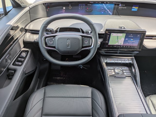 New 2026 Lincoln Nautilus Premier w/ Jet Appearance Package AWD/4WD image 16