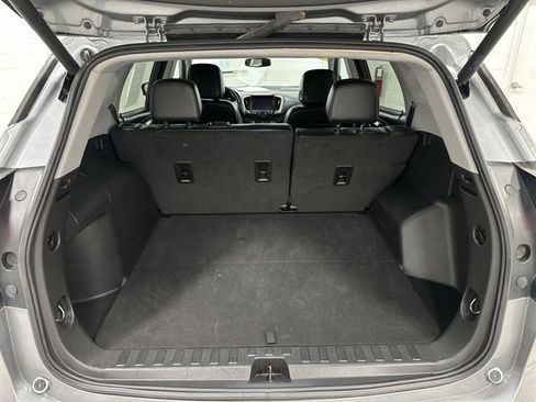 Used 2023 GMC Terrain SLT AWD/4WD image 24