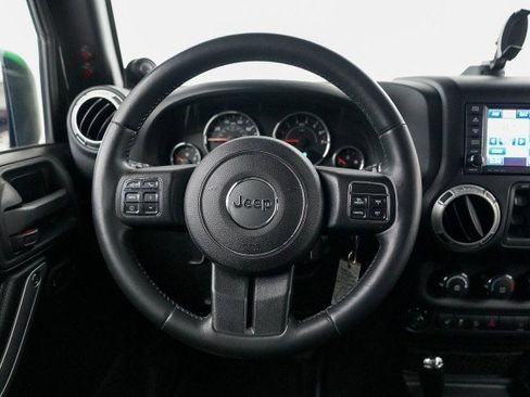 Used 2014 Jeep Wrangler Unlimited Rubicon w/ Connectivity Group image 25