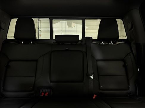 Used 2025 GMC Sierra 1500 Elevation w/ Elevation Premium Package image 15