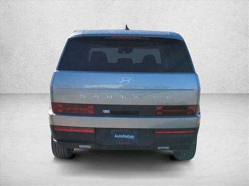 New 2026 Hyundai Santa Fe SE FWD image 7