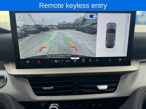 Used 2026 Ford Explorer Active w/ Active Comfort Package image 22