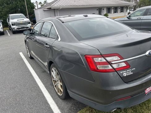Used 2016 Ford Taurus SEL w/ Equipment Group 201A image 7