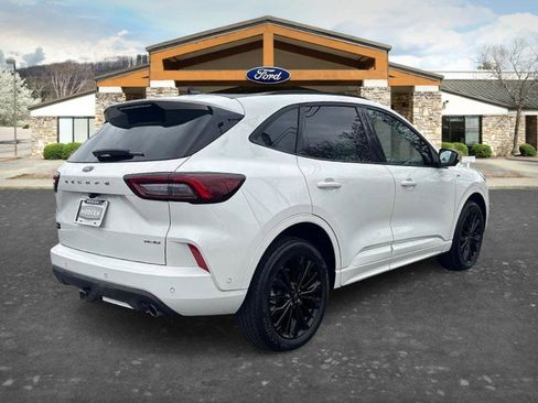 Used 2023 Ford Escape ST-Line Elite w/ Premium Technology Package image 4