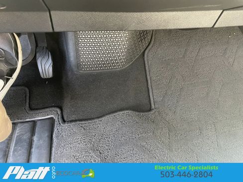 Used 2023 Nissan Ariya AWD image 22