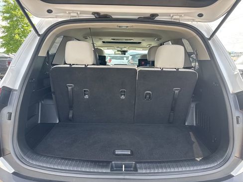 Used 2022 Kia Telluride S AWD/4WD image 30