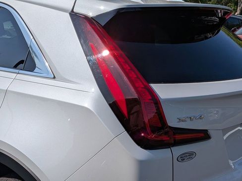 Certified 2024 Cadillac XT4 Premium Luxury FWD image 6
