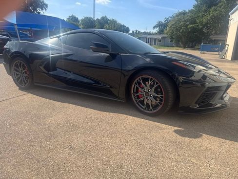 Used 2023 Chevrolet Corvette Stingray Preferred Cpe w/ 2LT RWD image 3
