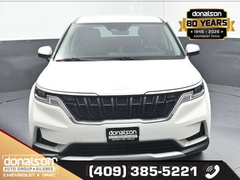 Used 2022 Kia Carnival LX FWD image 3