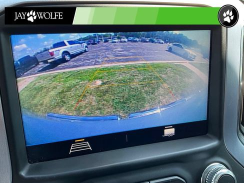Used 2019 GMC Sierra 1500 SLE w/ SLE Value Package AWD/4WD image 16