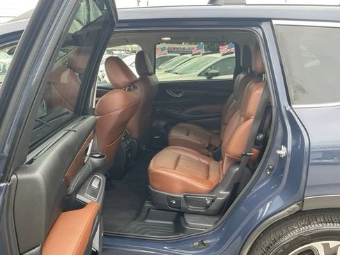 Used 2025 Subaru Ascent Touring AWD/4WD image 18