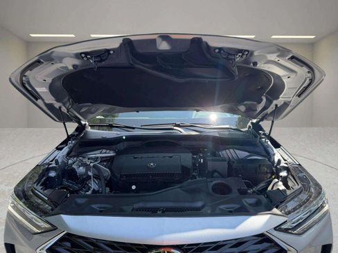 Used 2025 Acura MDX SH-AWD w/ Technology Package image 35