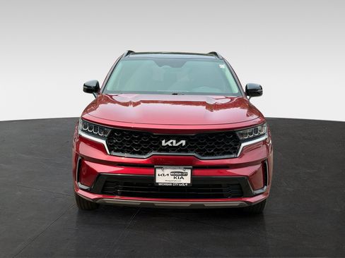 Used 2022 Kia Sorento S w/ Panoramic Sunroof Package FWD image 2