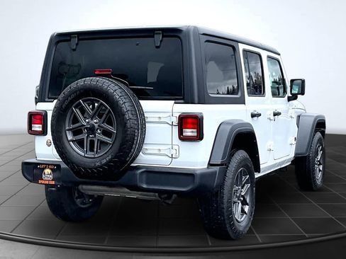 Used 2024 Jeep Wrangler Unlimited Sport AWD/4WD image 23