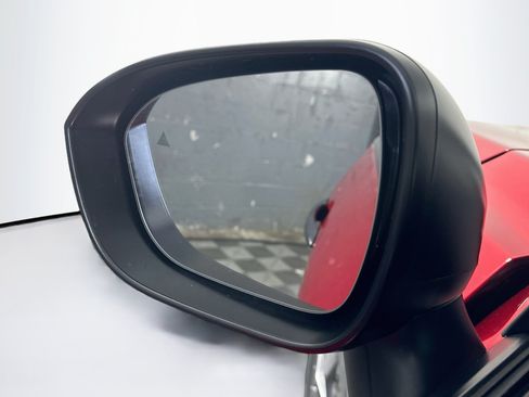 Used 2023 Nissan Rogue S AWD/4WD image 16