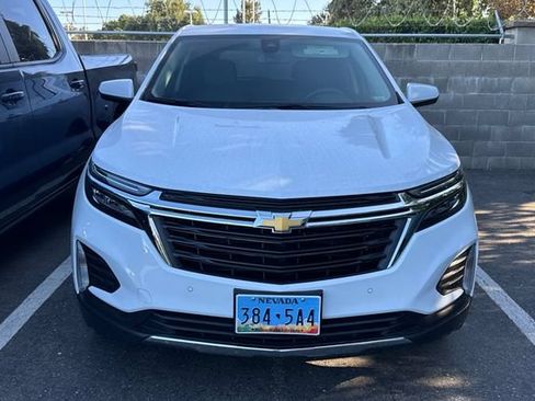 Used 2024 Chevrolet Equinox LT FWD image 3