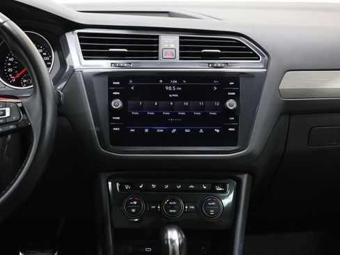 Used 2021 Volkswagen Tiguan SE R-Line FWD image 19
