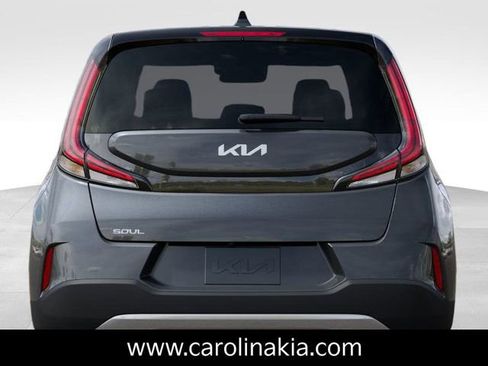 New 2025 Kia Soul LX image 13