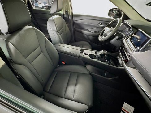 New 2026 Nissan Rogue Dark Armor AWD/4WD image 25