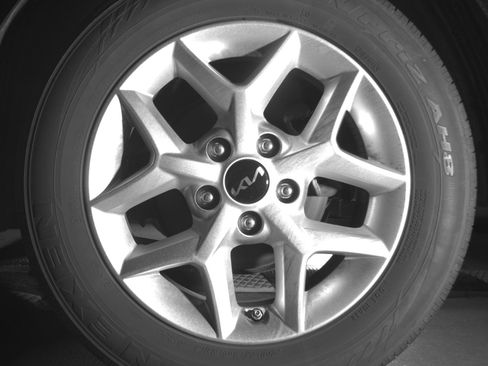 Used 2025 Kia Soul LX w/ LX Technology Package FWD image 14
