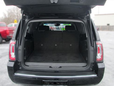 Used 2017 GMC Yukon XL Denali w/ Open Road Package image 9