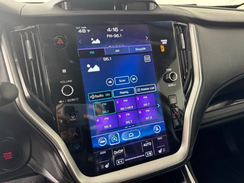 Used 2022 Subaru Outback Limited image 18