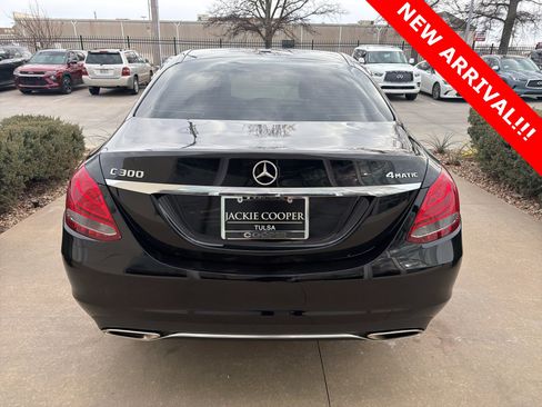 Used 2018 Mercedes-Benz C 300 4MATIC Sedan image 3