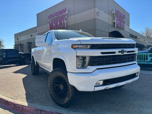Used 2023 Chevrolet Silverado 2500 High Country w/ Z71 Off-Road Package image 1