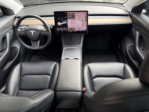 Used 2021 Tesla Model 3 Standard Range Plus RWD image 13