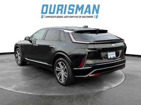 Used 2024 Cadillac Lyriq Luxury image 4