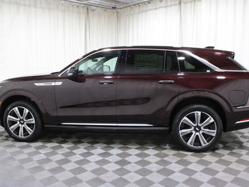 New 2025 Cadillac Escalade IQ Luxury 2 image 42