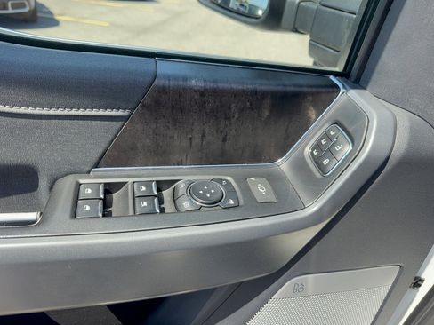Certified 2023 Ford F250 Lariat w/ Lariat Ultimate Package AWD/4WD image 10
