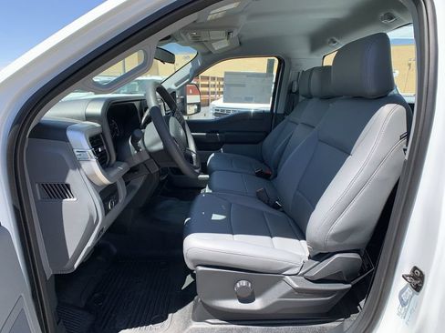New 2025 Ford F350 XL w/ XL Chrome Package RWD image 45