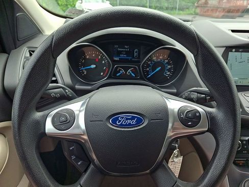Used 2016 Ford Escape SE w/ Equipment Group 201A AWD/4WD image 19