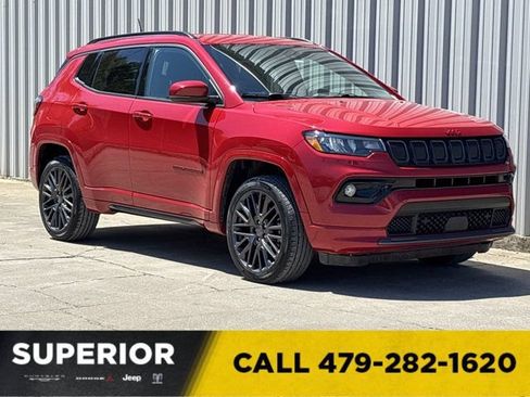 Used 2022 Jeep Compass Limited AWD/4WD image 1