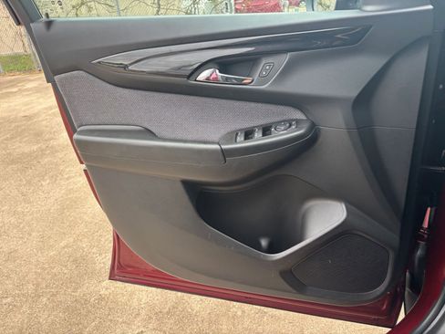 Used 2025 Chevrolet TrailBlazer LT image 20