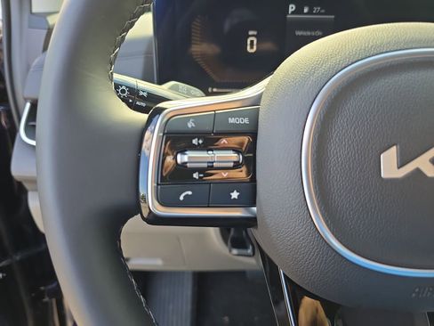 New 2026 Kia Carnival EX FWD image 31