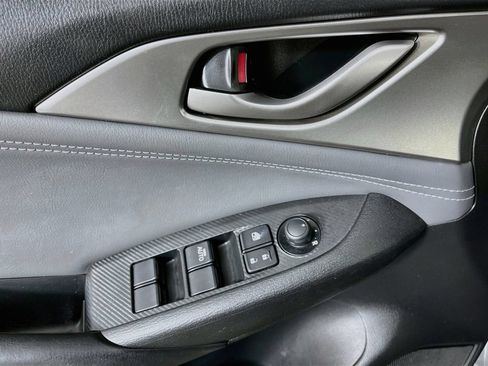 Used 2019 MAZDA CX-3 Touring FWD image 23