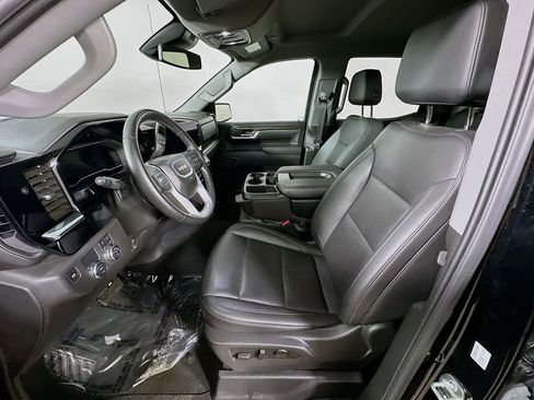 Used 2025 GMC Sierra 1500 SLT RWD image 15