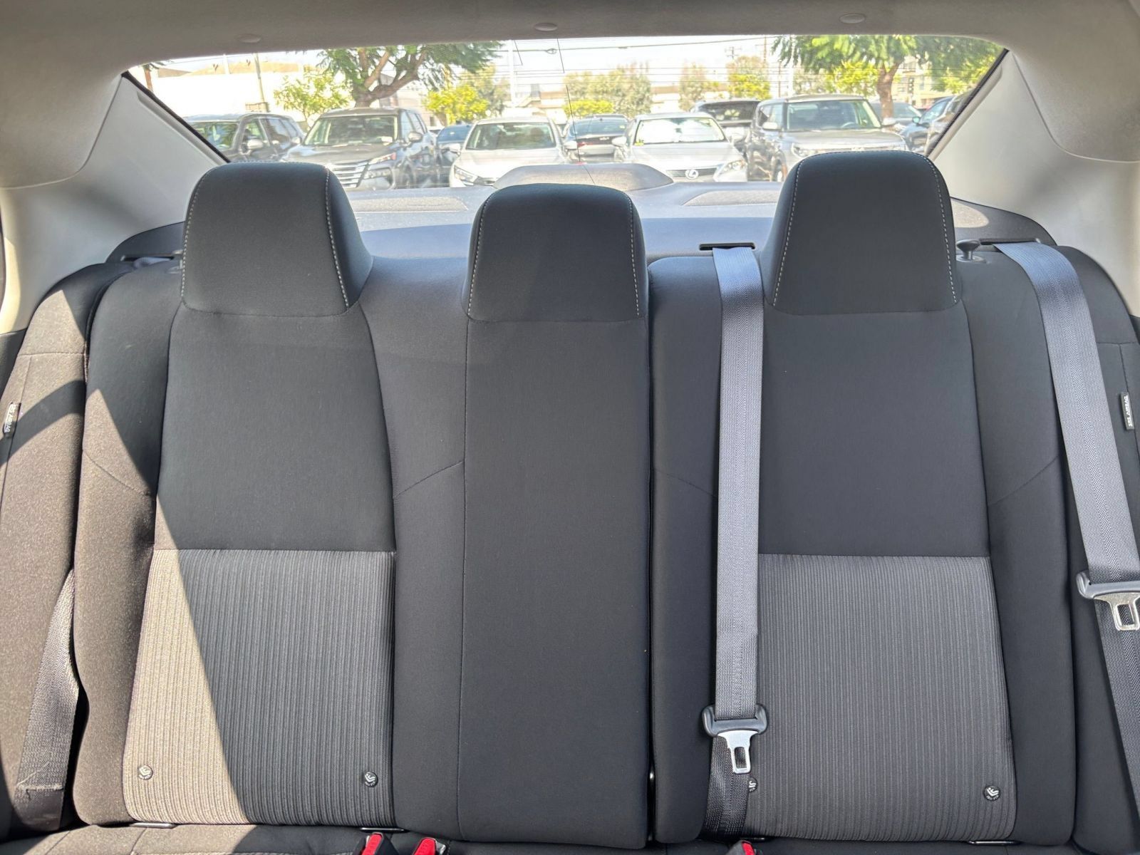 Used 2025 Nissan Sentra SV FWD image 37