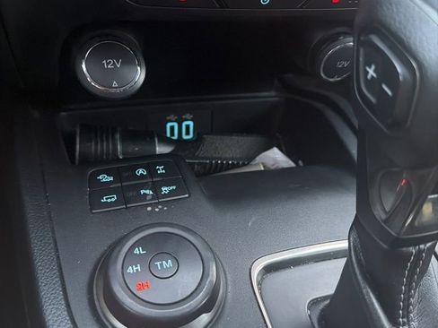 Used 2021 Ford Ranger Lariat w/ Tremor Off-Road Package image 28